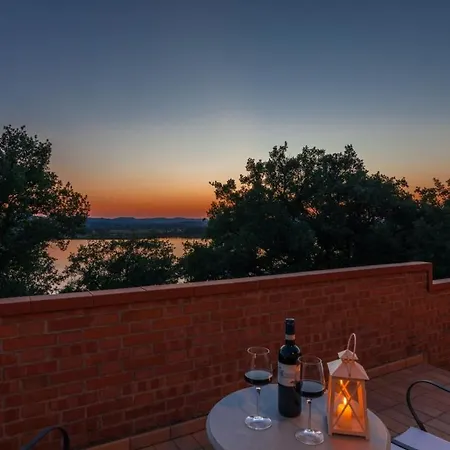 Mugnanesi Sleeps 6 Villa *